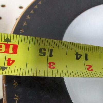 Lot 64 - Noritake â€œBenedicta 6976â€ Serving Platters & Bowl