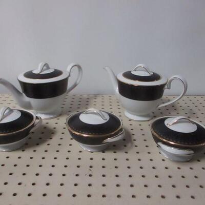 Lot 65 -  Noritake "Benedicta" Teapots & Sugar Bowls