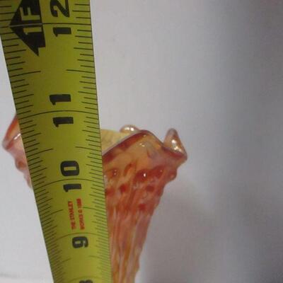 Lot 67 - Art Nouveau Vintage Fenton Fluted Vase