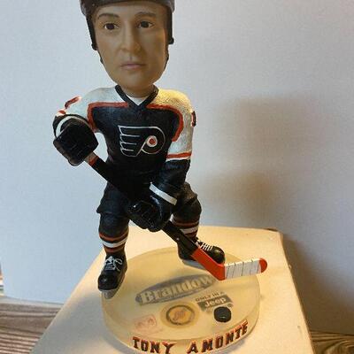 P107:  Philadelphia Flyers Bobblehead and Wall Plaque