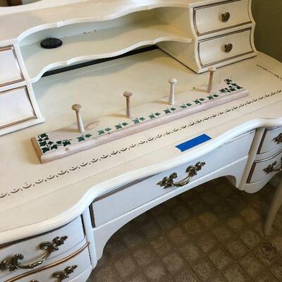 Lot 64 - French Provincial Desk