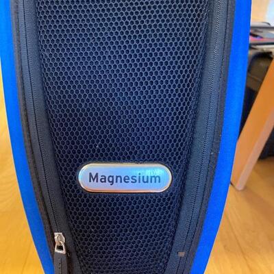 Oreck Magnesium Upright Swivel Vacuum 