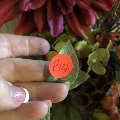 P121: Large Fall Wreath Maroon with Zinnia's and Hydrangea flowers.