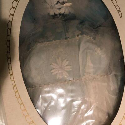 P123: Vintage Wedding Dress & Cake Toppers Must See