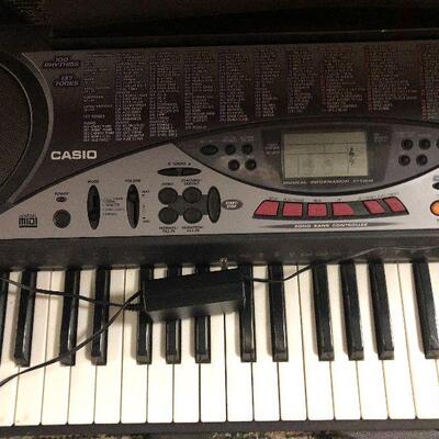 P135: Casio LK50 Keyboard