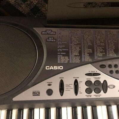 P135: Casio LK50 Keyboard