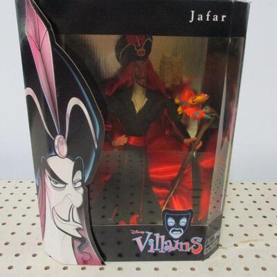 Lot 12 - Disney Villains Jafar