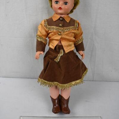Vintage Cowgirl Doll: Deluxe Reading Little Miss Fashion