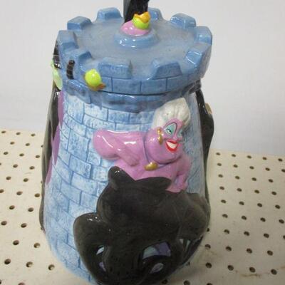 Lot 25 - Disney Maleficent Ursula Villain Evil Queen Cookie Jar Vase