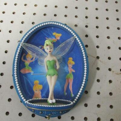 Lot 32 - Disney Collectible 3D Plate Wall Decoration TINKERBELL 