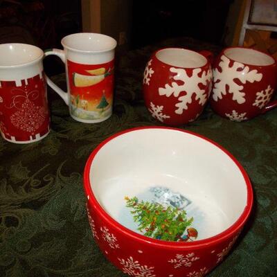 Christmas mugs and bowl