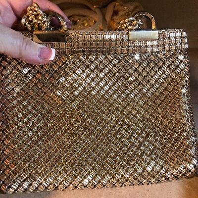 P146: Whiting & Davis Vintage Gold Mesh Handbag