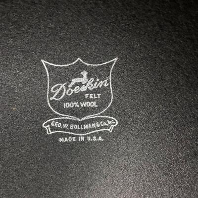 CL68: Small Hanging Mirrored Display Cases