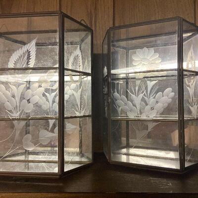 CL68: Small Hanging Mirrored Display Cases