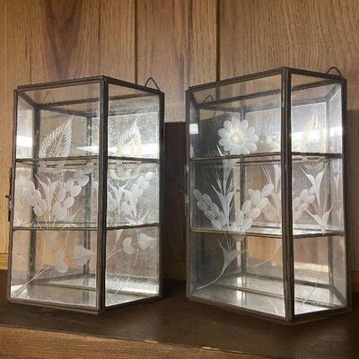 CL68: Small Hanging Mirrored Display Cases