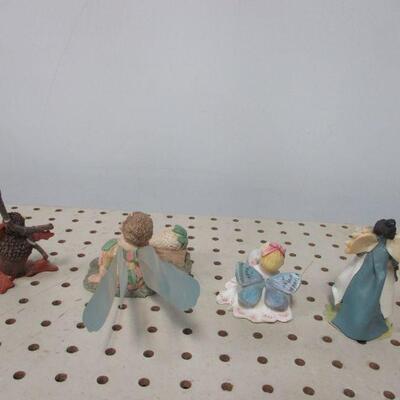 Lot 50 - Fairy Figurines 