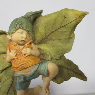 Lot 51 - Fairy Figurines