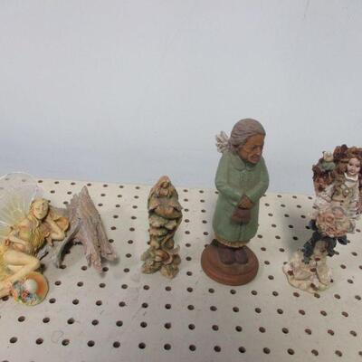 Lot 88 - Fairy & Angel Figurines 