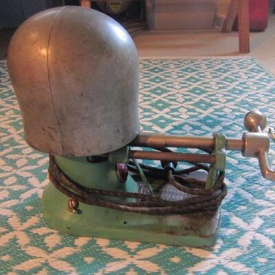 Antique hat stretcher