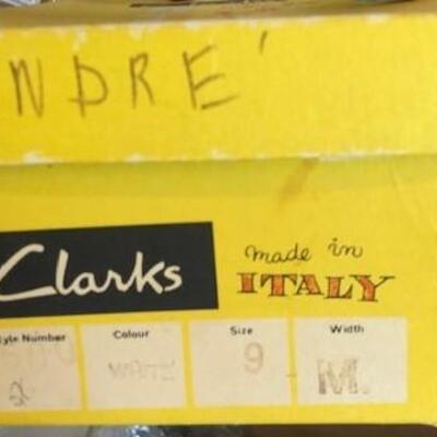 Clarks Italien white leather shoes