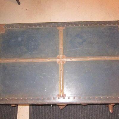 Vintage 1950's storage trunk