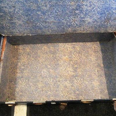 Vintage 1950's storage trunk