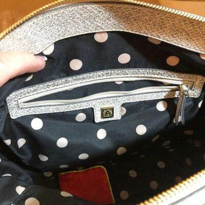 CL70:  Anne Klein Handbag