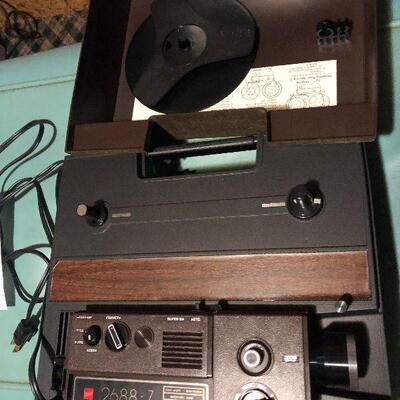 CL74: Vintage 2688-Z Super 8 Camera