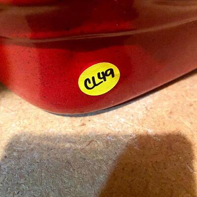 CL49:  Large Salad Bowl, Glass pie plates, Cutting Board and more