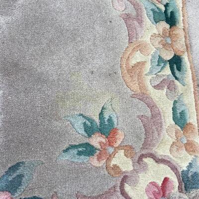 G116: Grey Floral Rug