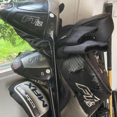 G123: Callaway & Ping Golf Club Set With Bag