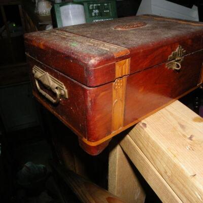 Vintage WW2 Treasure chest 12in x 8 x 3. 