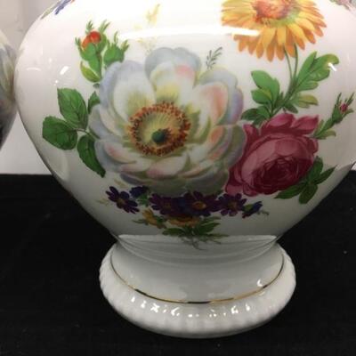 Pair of German Porcelain Vases Bayreuther WALDASSEN 13â€