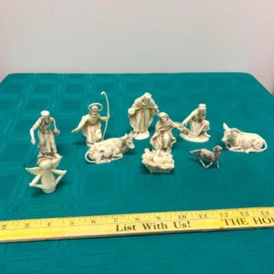 Nativity set