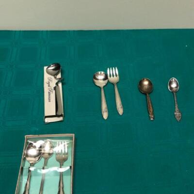 Little silverware set
