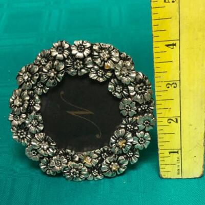 Small picture frames