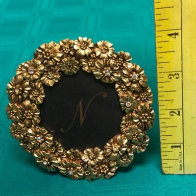 Small picture frames