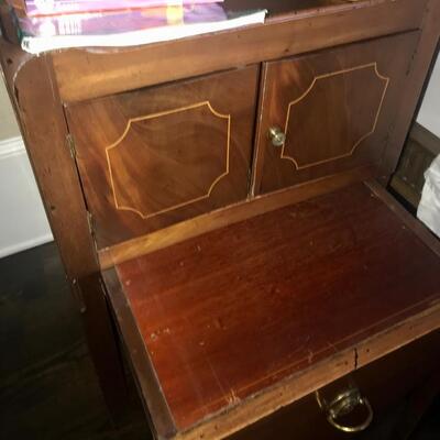 Antique Wood Commode Chamber Pot NightStand Bedside End Table Potty Chair Cabinet 21” x 21” x 31”