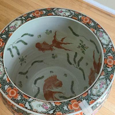 K7: Glass Table on Large Fish Bowl and Stand