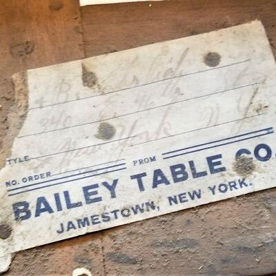 Lot #103  Vintage Depression Era Dining Room Table - 2 leaves