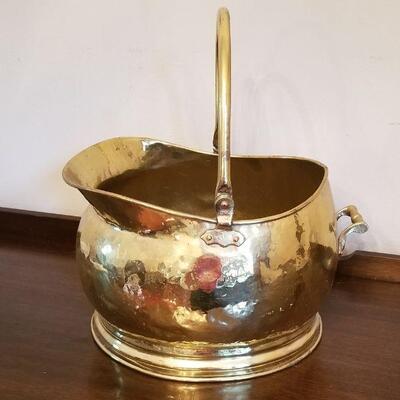 Lot #114  Hammered Brass Coal Scuttle with Handle