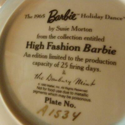" Hi Barbie Holiday Dance , Danbury Mint Plate".
