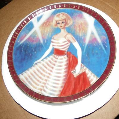 " Hi Barbie Holiday Dance , Danbury Mint Plate".
