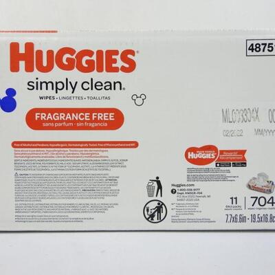 Huggies Simply Clean (Mickey) 704 ct - New