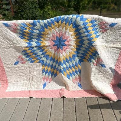 Vintage starburst quilt 