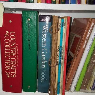 Lot of Knitting & Gardening Books Shelf 22B