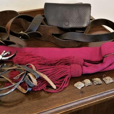 Lot #175  MILITARIA Lot - Spurs, Sash, Leather belt with Pouch, patches