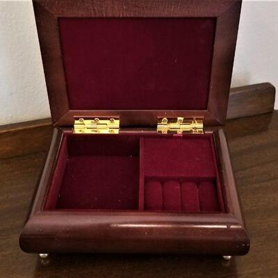 Lot #196  Music Box - Jewelry Box combo - "The Music of the Night"