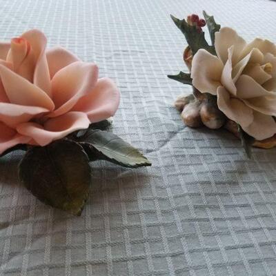 Vintage Campodimonte Napolean Roses with Leaves