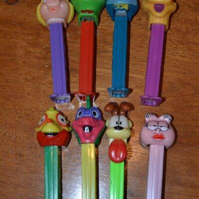 Lot#12 Eight Vintage Pez Dispensers Muppets/Garfield Henson/Davis